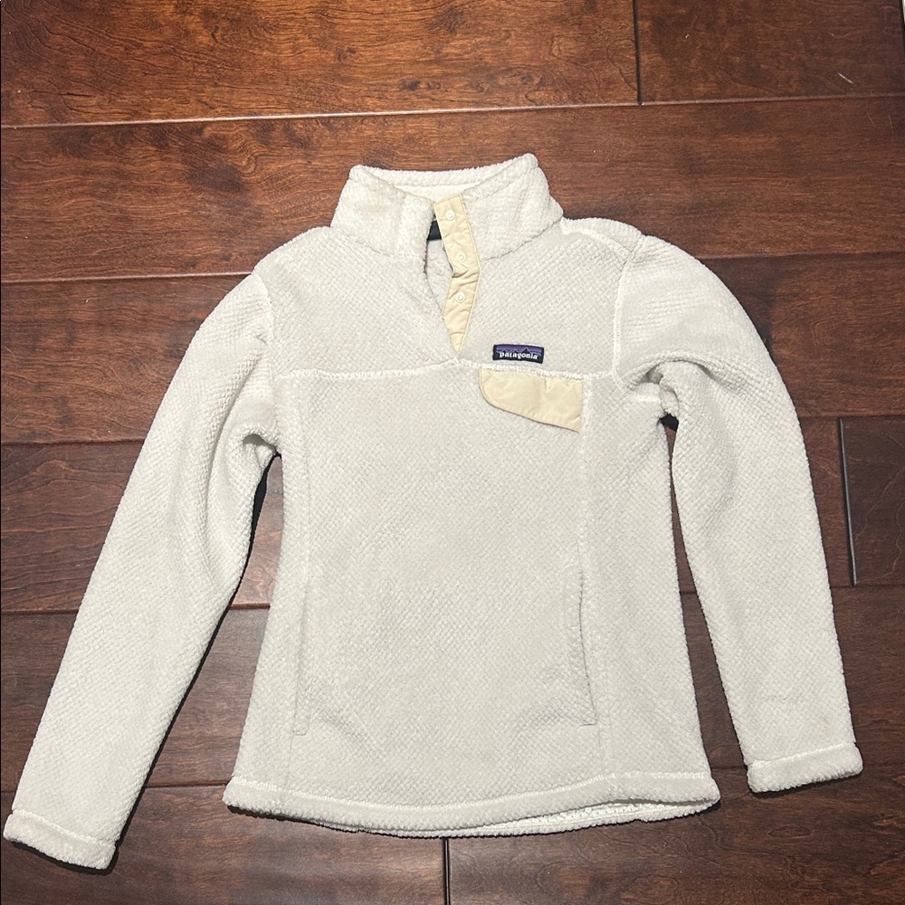 Patagonia Women's Cream Cowl Neck Sweater